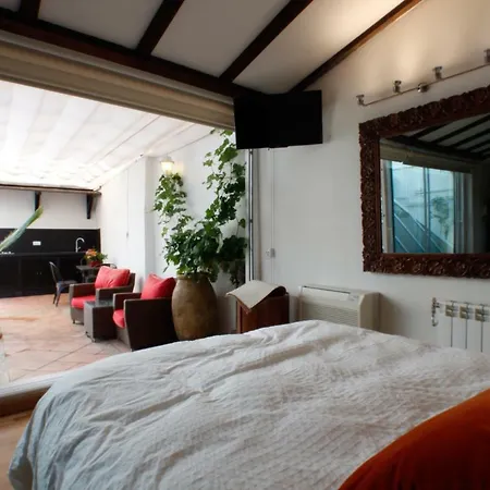 Terraza Tailandia Apartment *